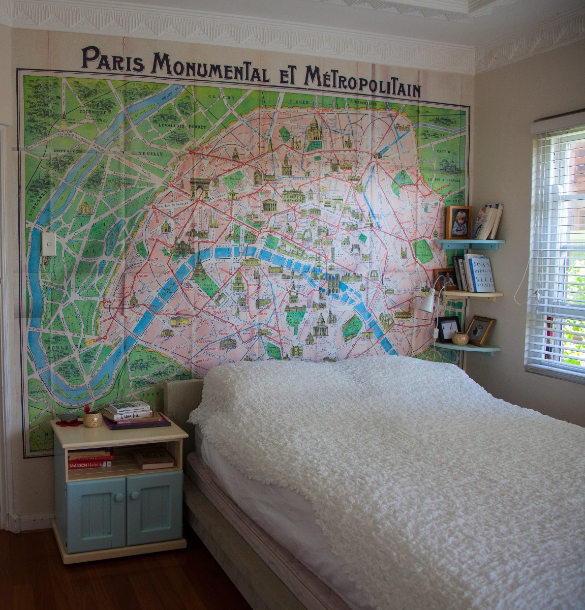 Custom printed wallpaper city map from vintage map